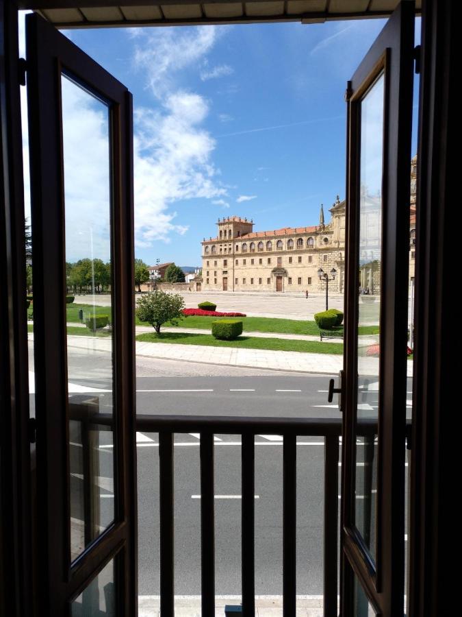 Hostal Medievo Monforte De Lemos Exteriör bild