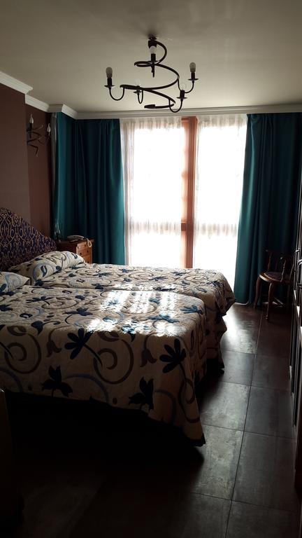 Hostal Medievo Monforte De Lemos Exteriör bild