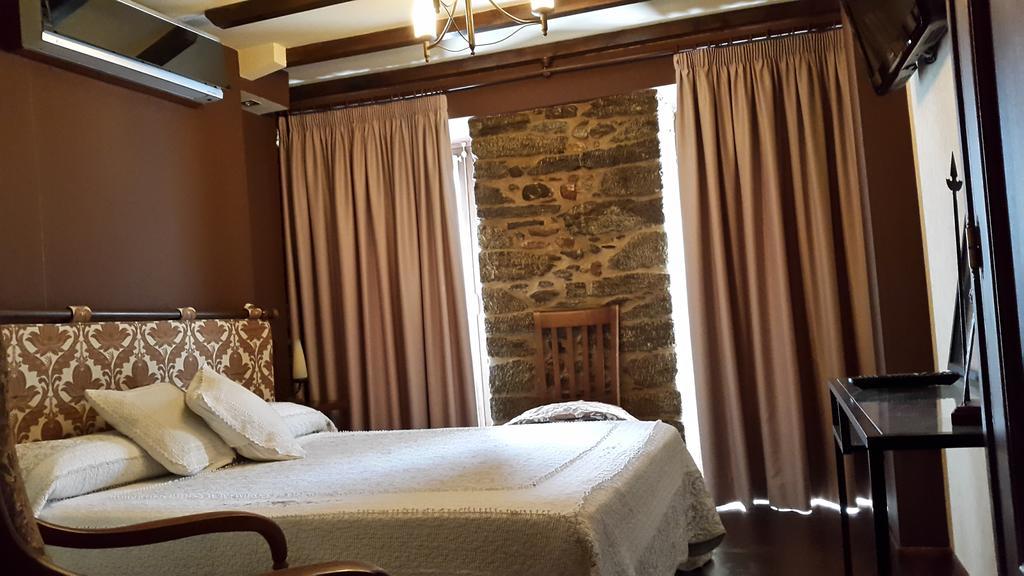 Hostal Medievo Monforte De Lemos Rum bild