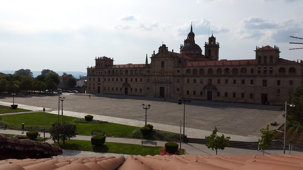 Hostal Medievo Monforte De Lemos Rum bild